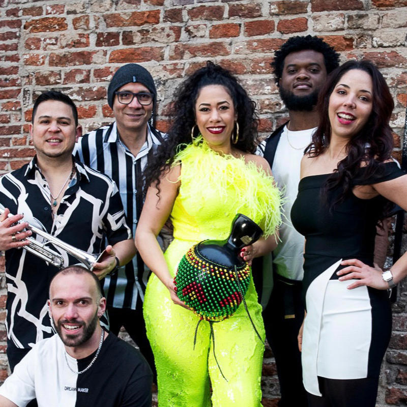 Gianna Tam & La Banda